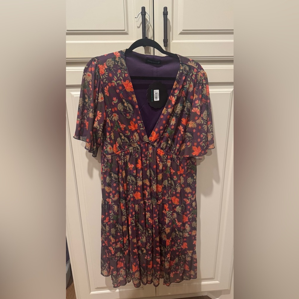 Women’s knee length dress